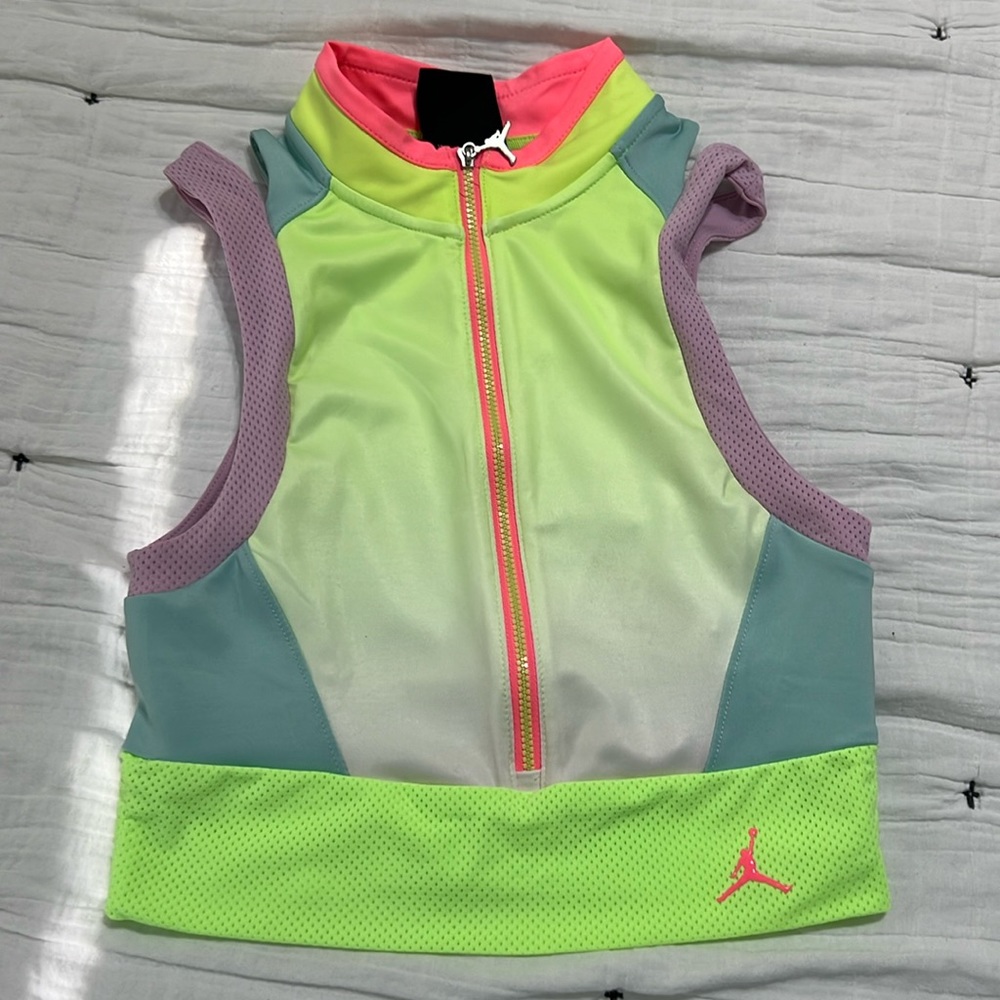 NWOT - Nike Jordan Crop